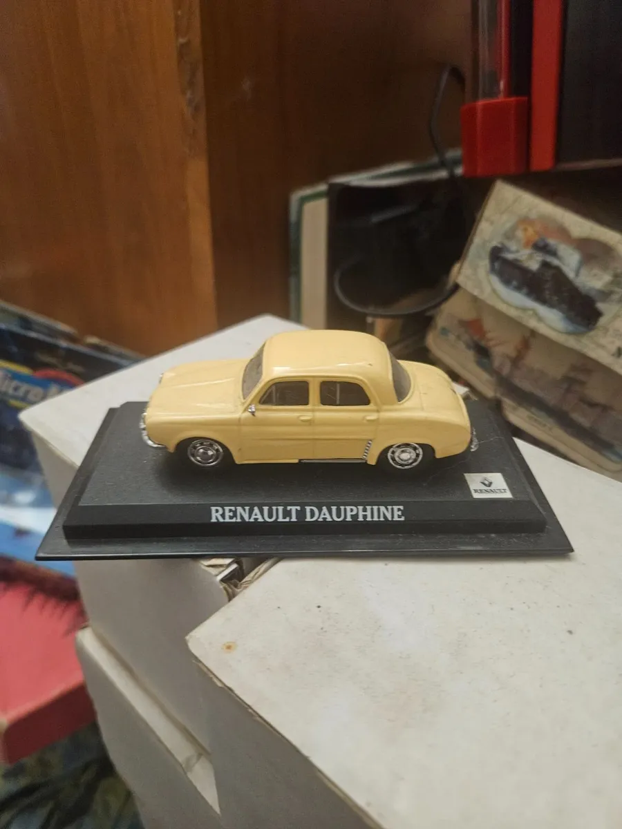 Corgi Atlas Renault Dauphine
