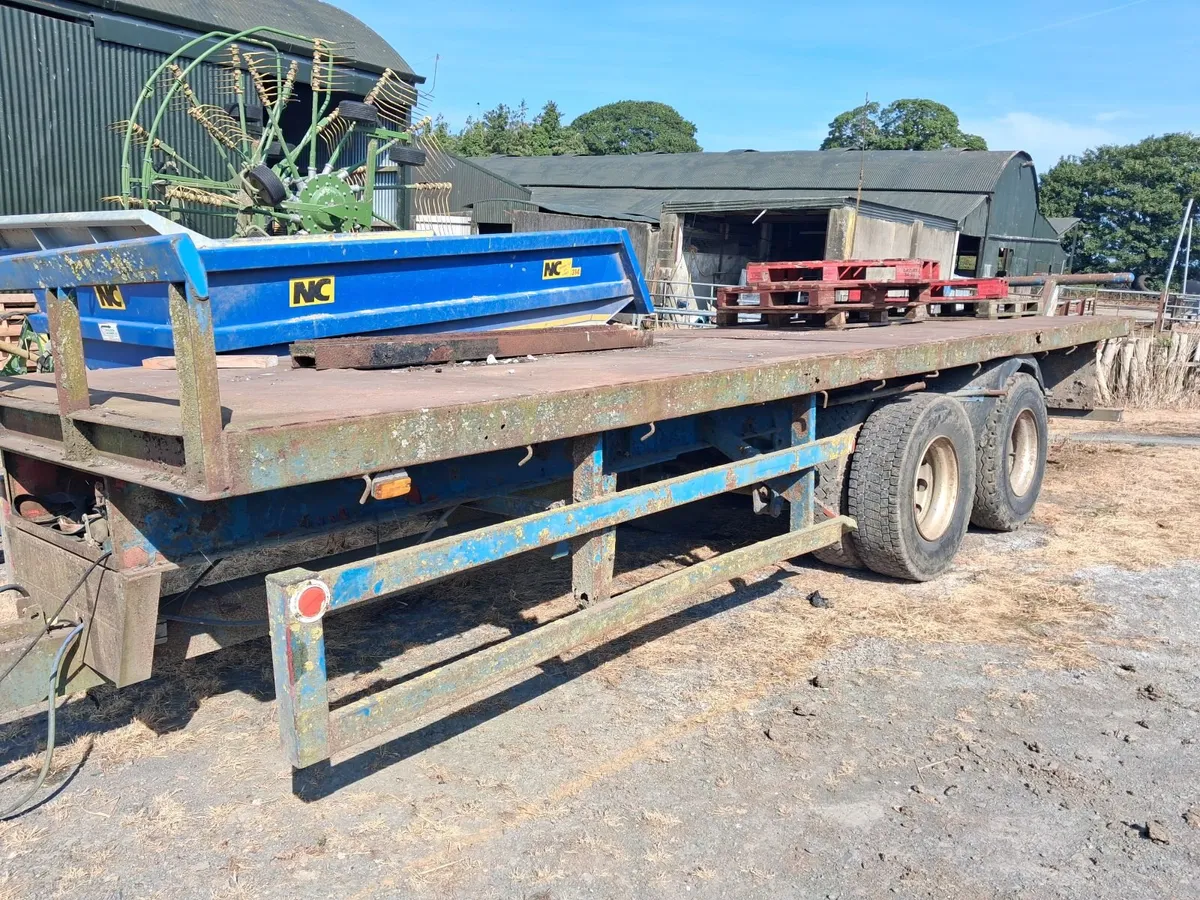 Bale trailer - Image 3