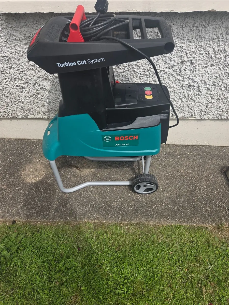 Bosch  Electric  Shredder - Image 4