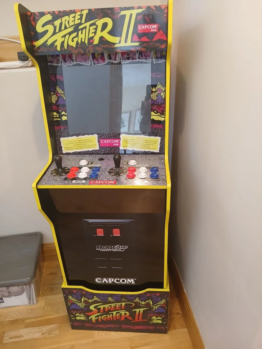 Arcade1up Street Fighter II Machine - Image 2