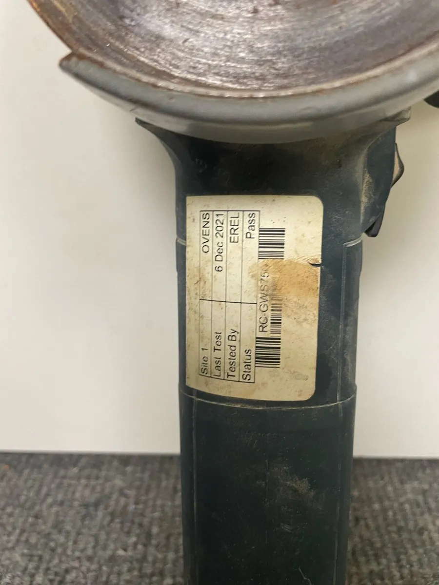 Bosch 110V Corded Angle Grinder GWS750 - Image 3