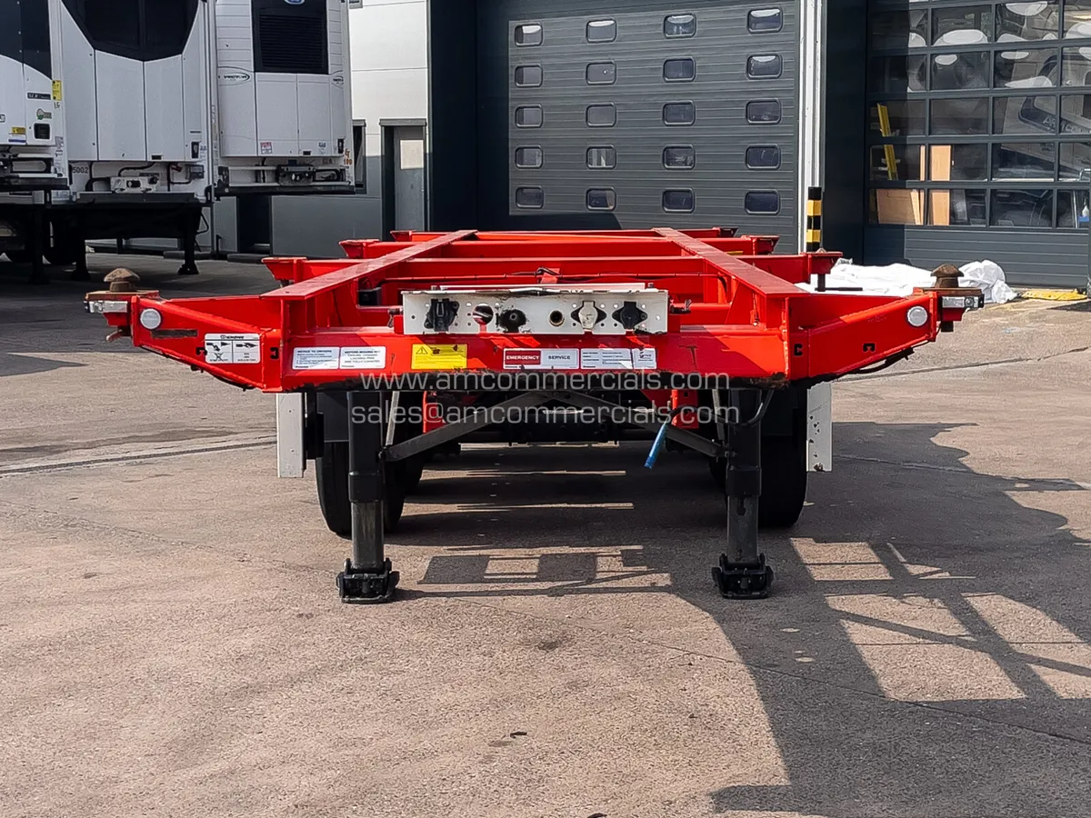 2022 KRONE SLIDING SKELETAL TRAILER - Image 2