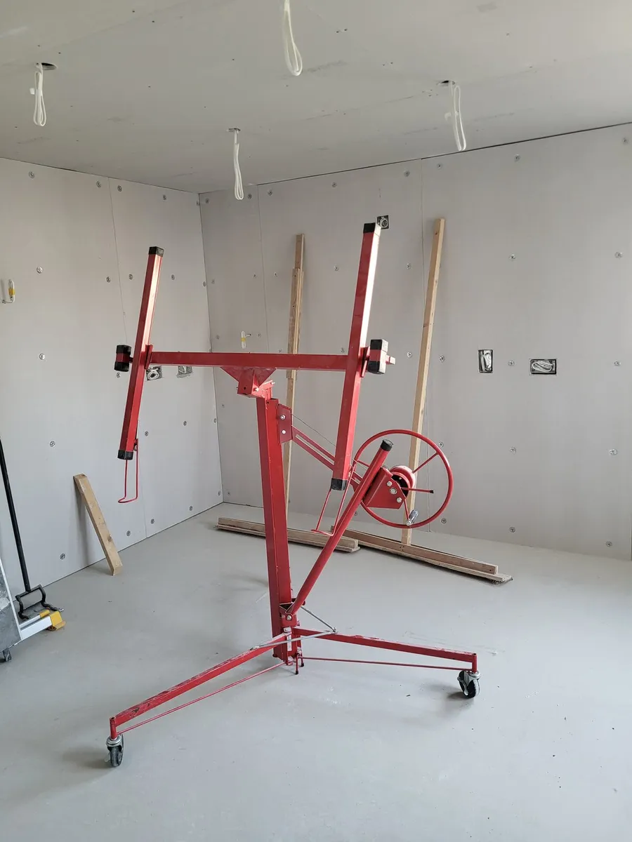 Plasterboard lifting  machine - Image 1