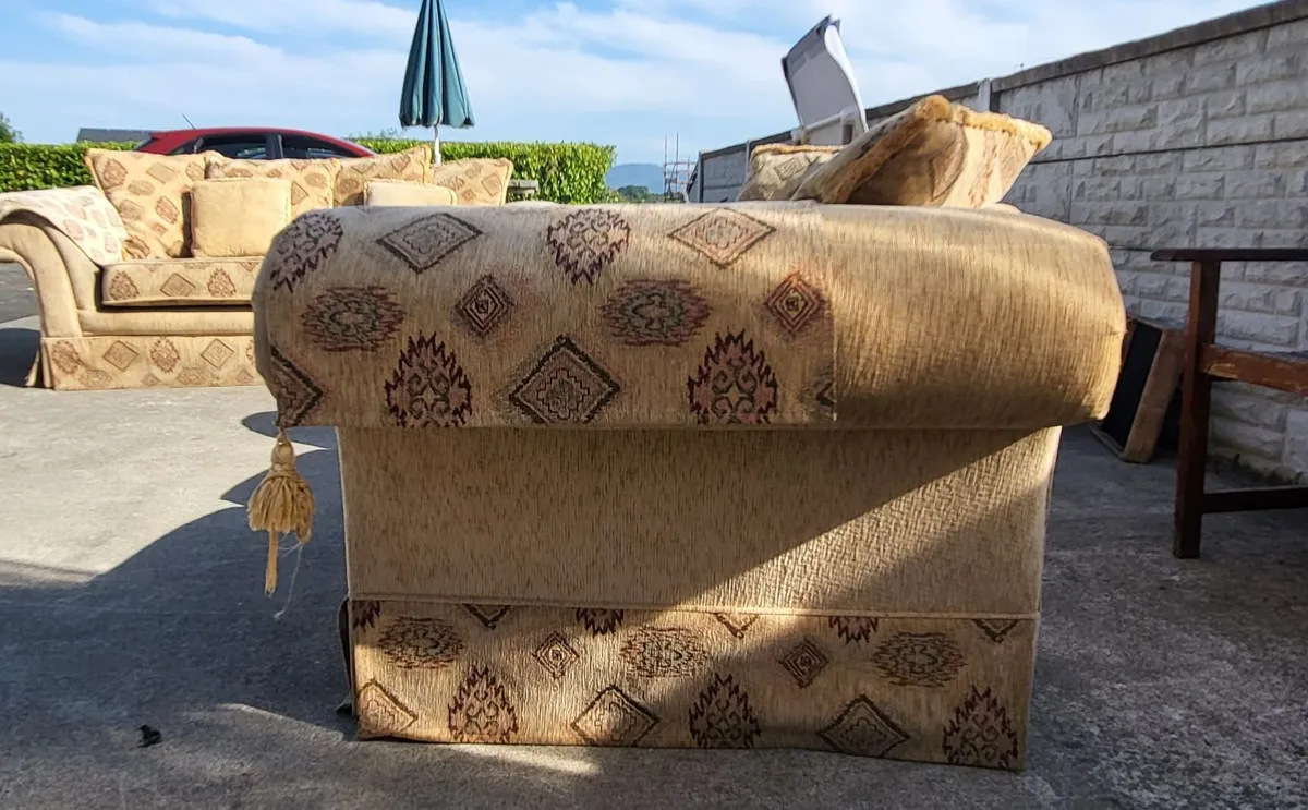 Couches - Image 1