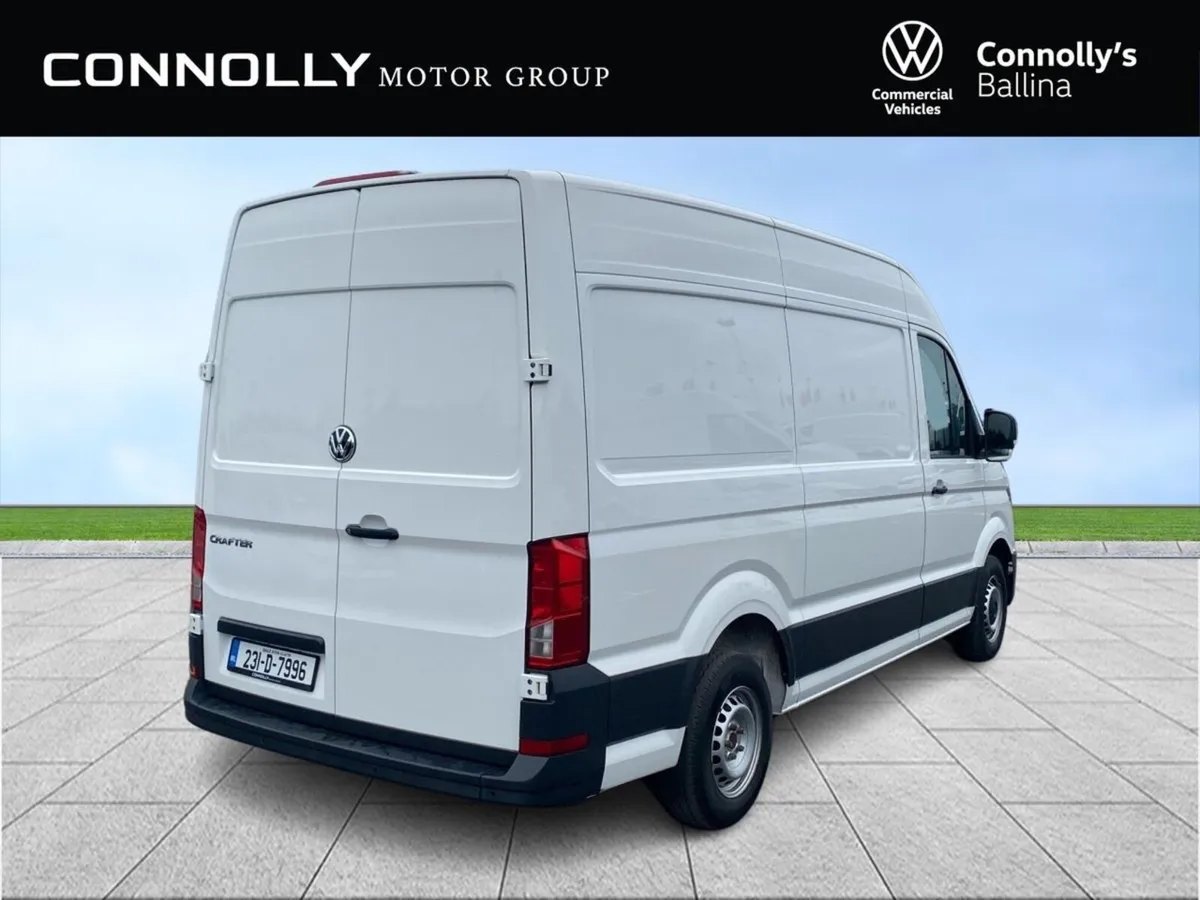 Volkswagen Crafter CRAFTER 35 MWB 140BHP M6F H/Roo - Image 3