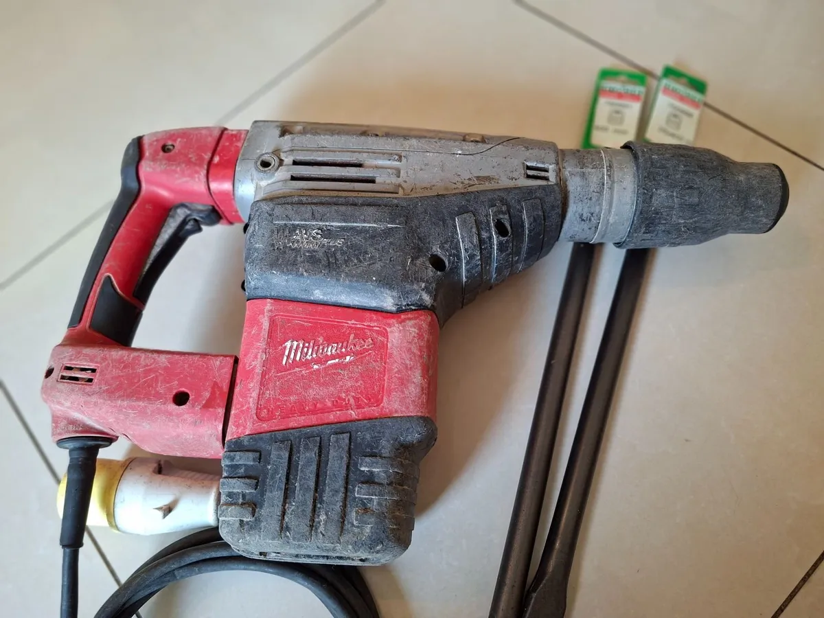 Milwaukee 750 S Sds Max 2 Mode 110v - Image 4