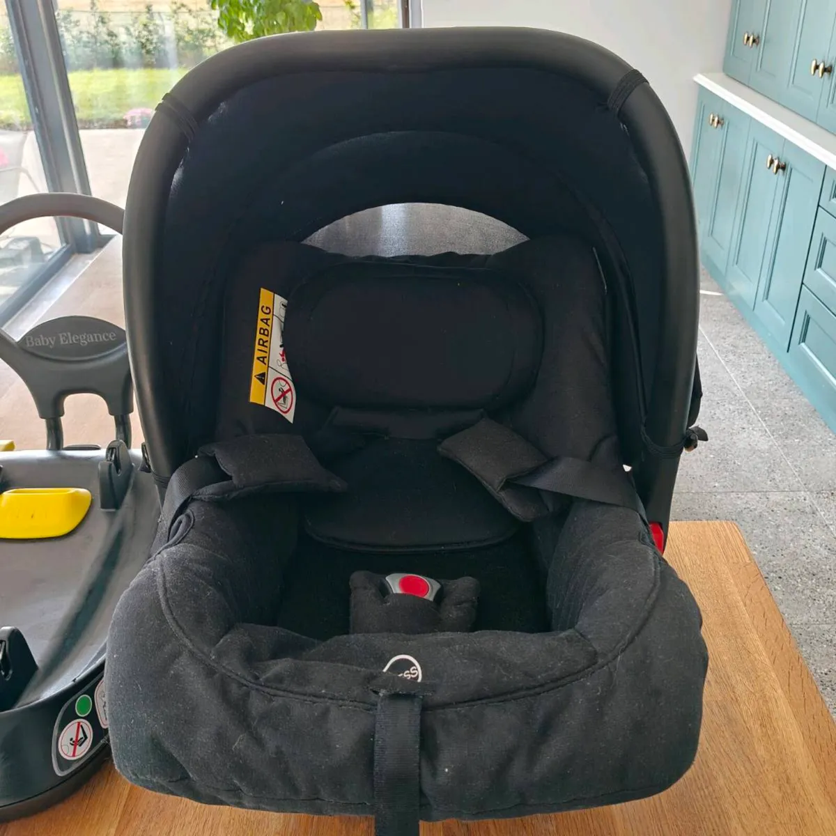Baby Car Seat with R129 ISOFIX Base - Image 2