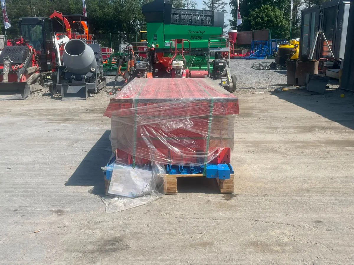 Heavy-Duty Pallet Racking - Image 4