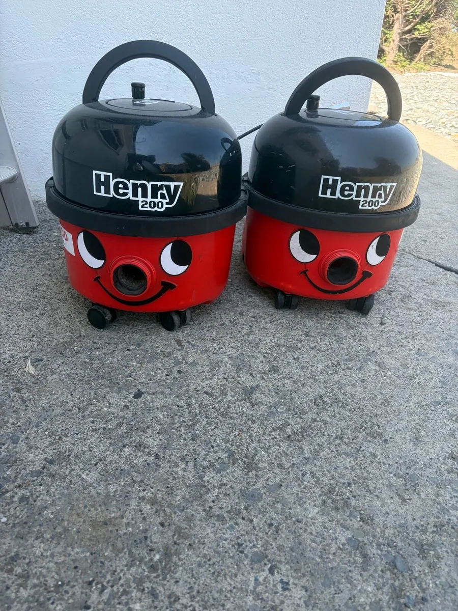 2 x henry hoovers - Image 2