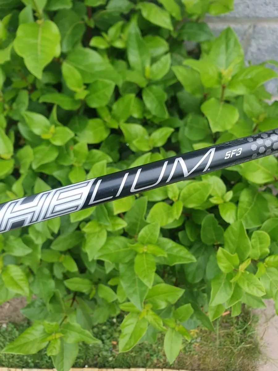 Taylormade driver shaft - Image 1