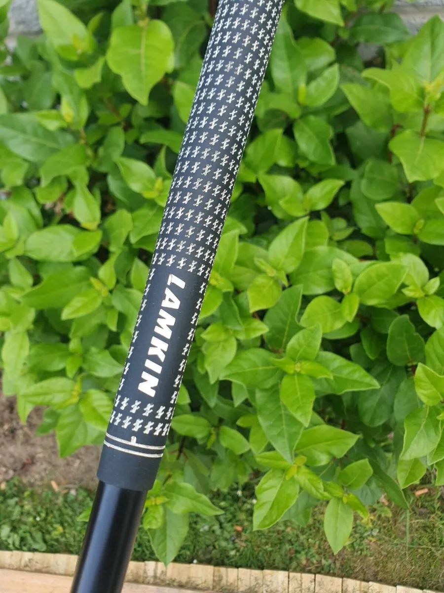Taylormade driver shaft - Image 3