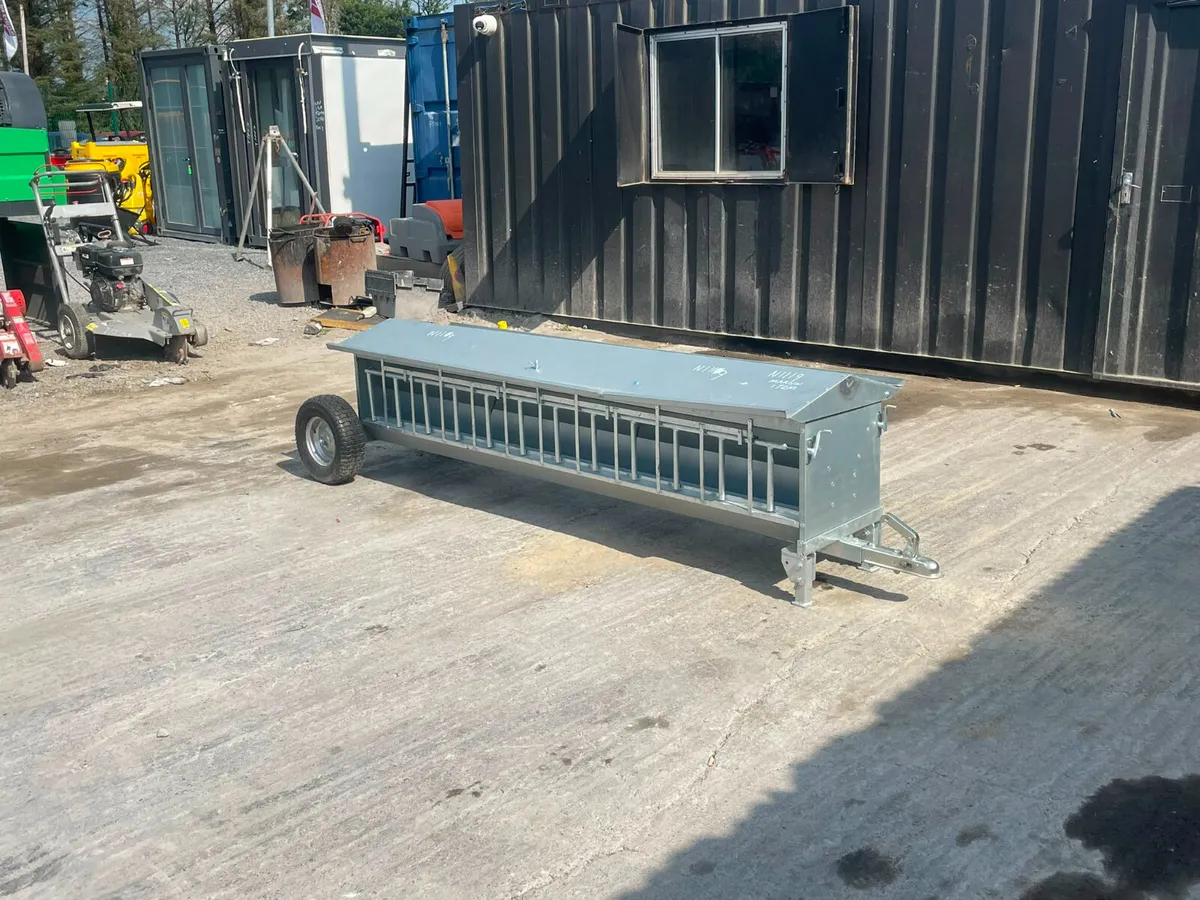 Mobile Sheep/Cattle Feed Trough – Galvanised - Image 3