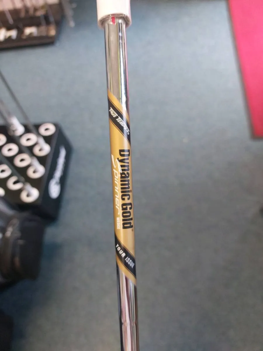 Cleveland RTZ tour satin 56 degree wedge - Image 4