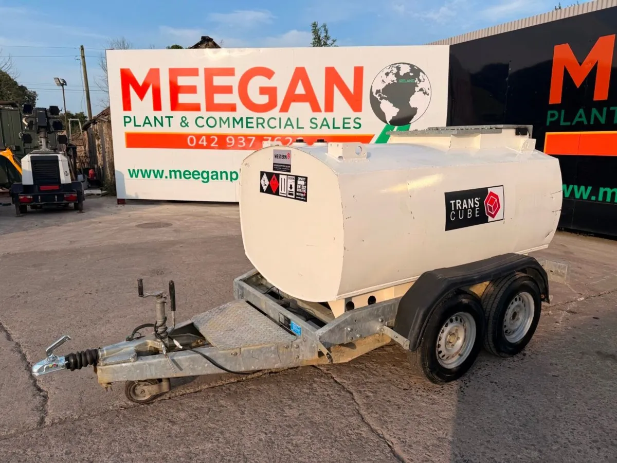 western twin axle 2,000 litre bunded fuel bowser . - Image 3