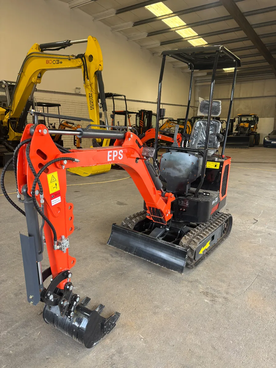 EPS-12S excavator - Image 1