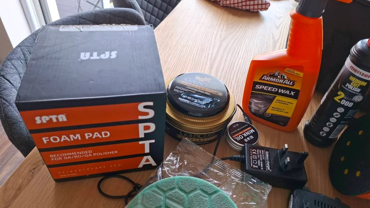 Cordless Car Polisher Buffer Kit - Image 3