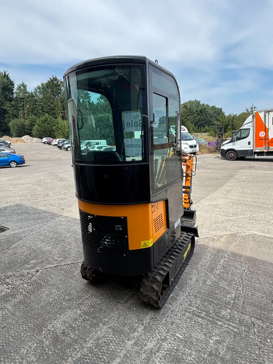 Miva Crawler Excavator  VA13C - Image 1