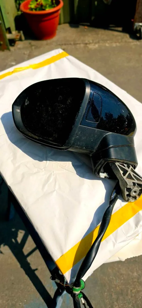 2016 VW passat B8 left-hand side mirror - Image 1