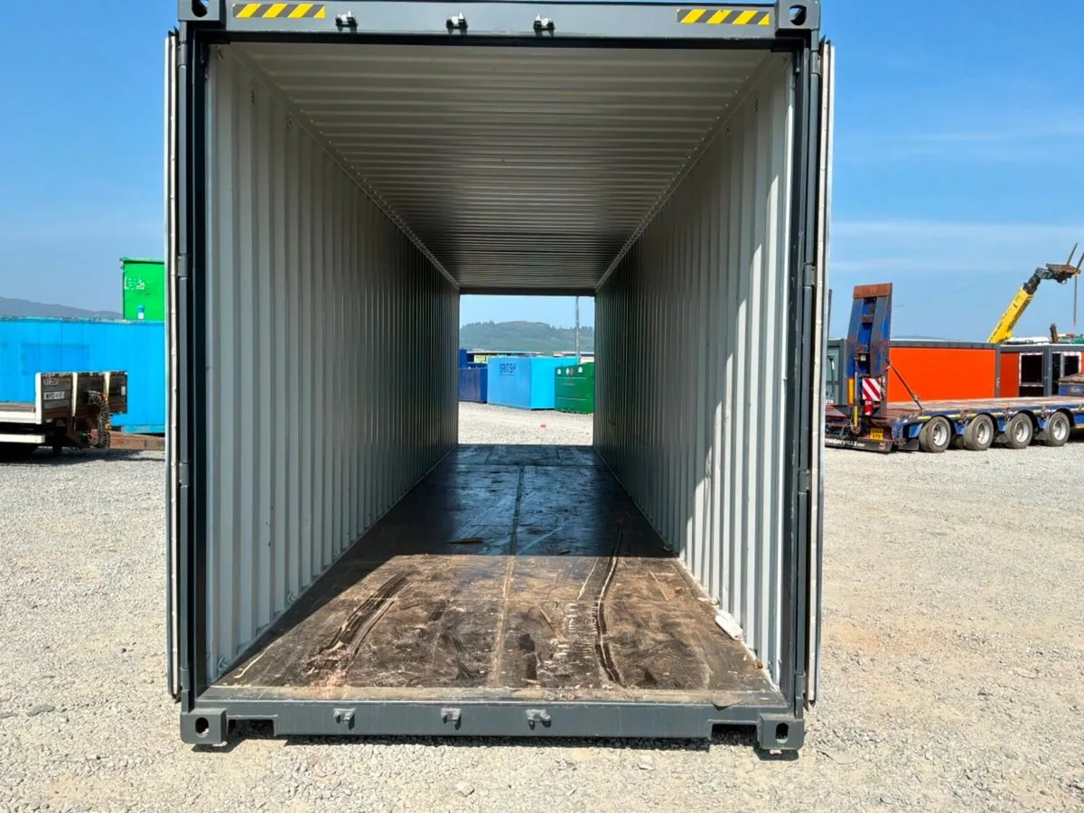 New / unused 40ft container, 2 end door drive thru - Image 2