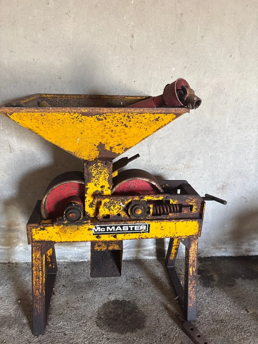 Corn Roller - Image 1