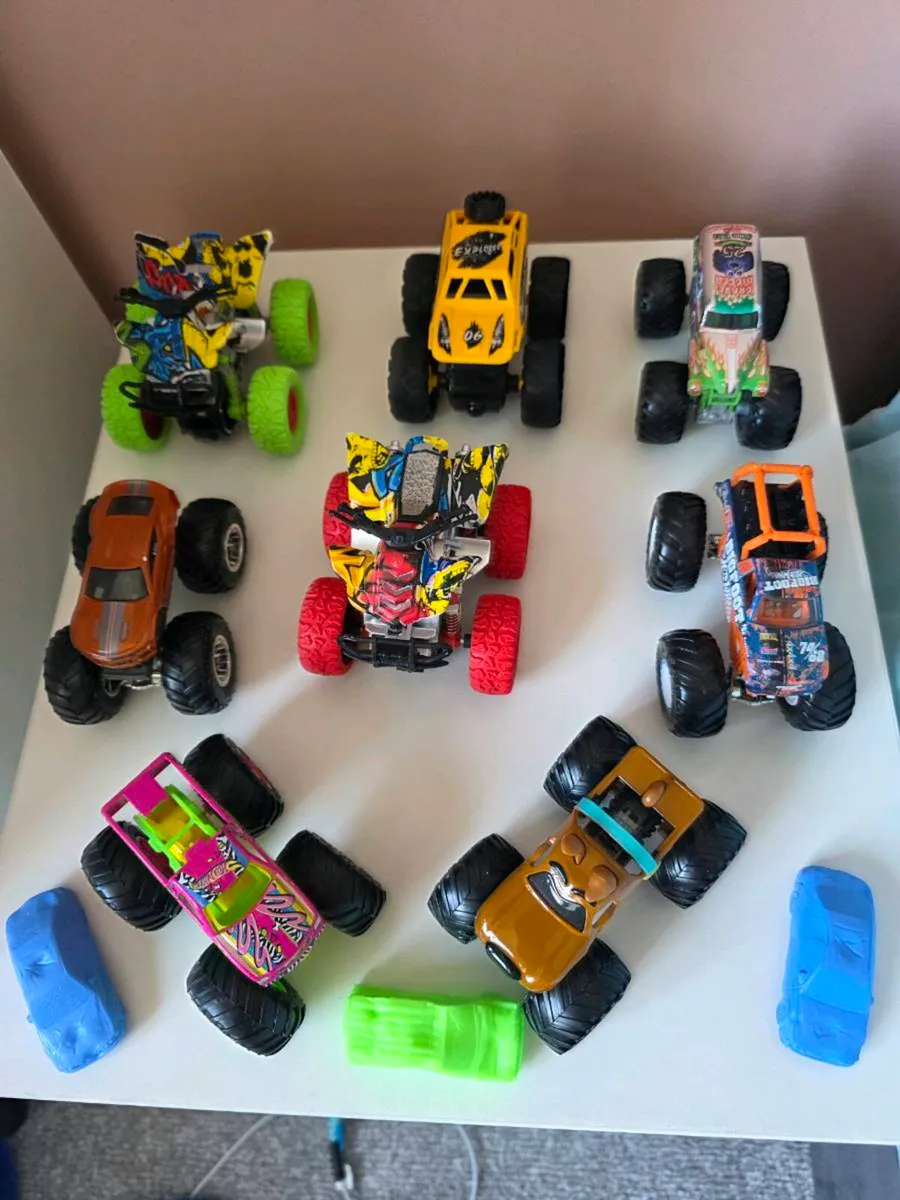 Monster truck - Image 2
