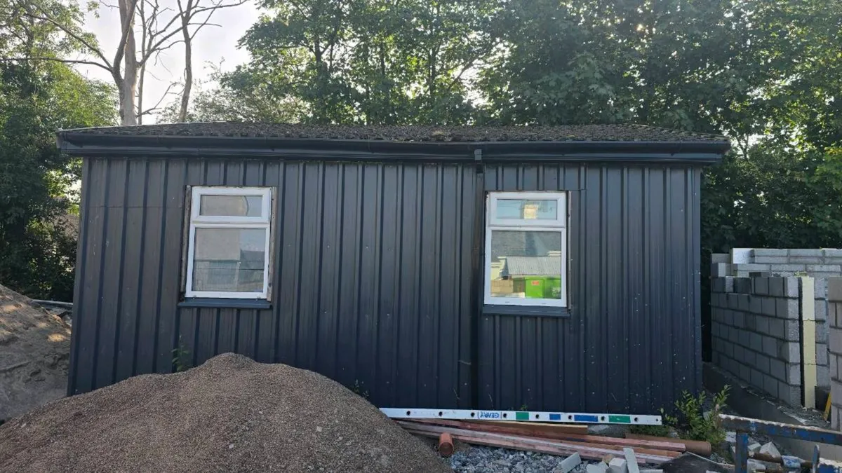 Garden shed - Image 1