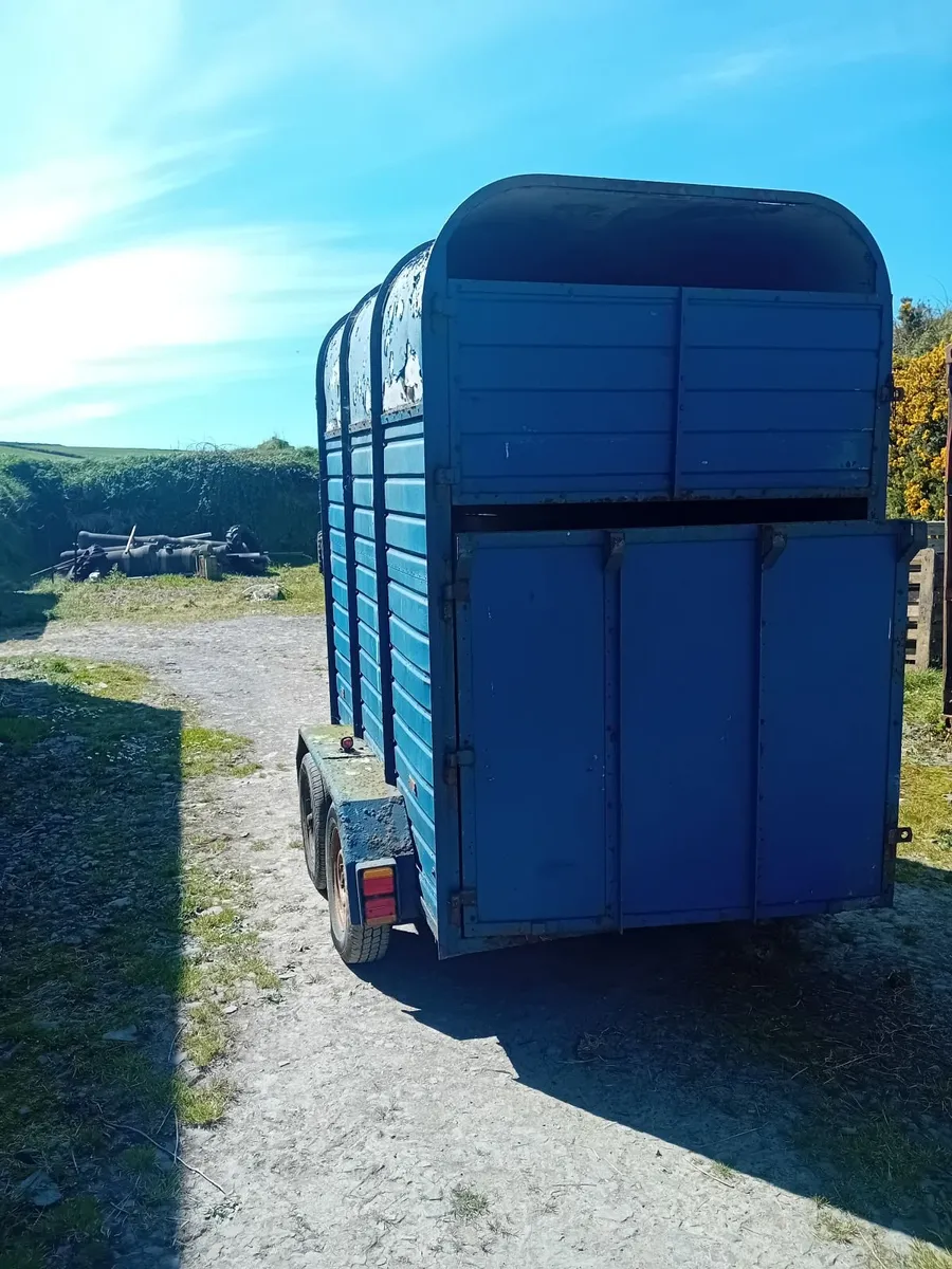 Horsebox - Image 1