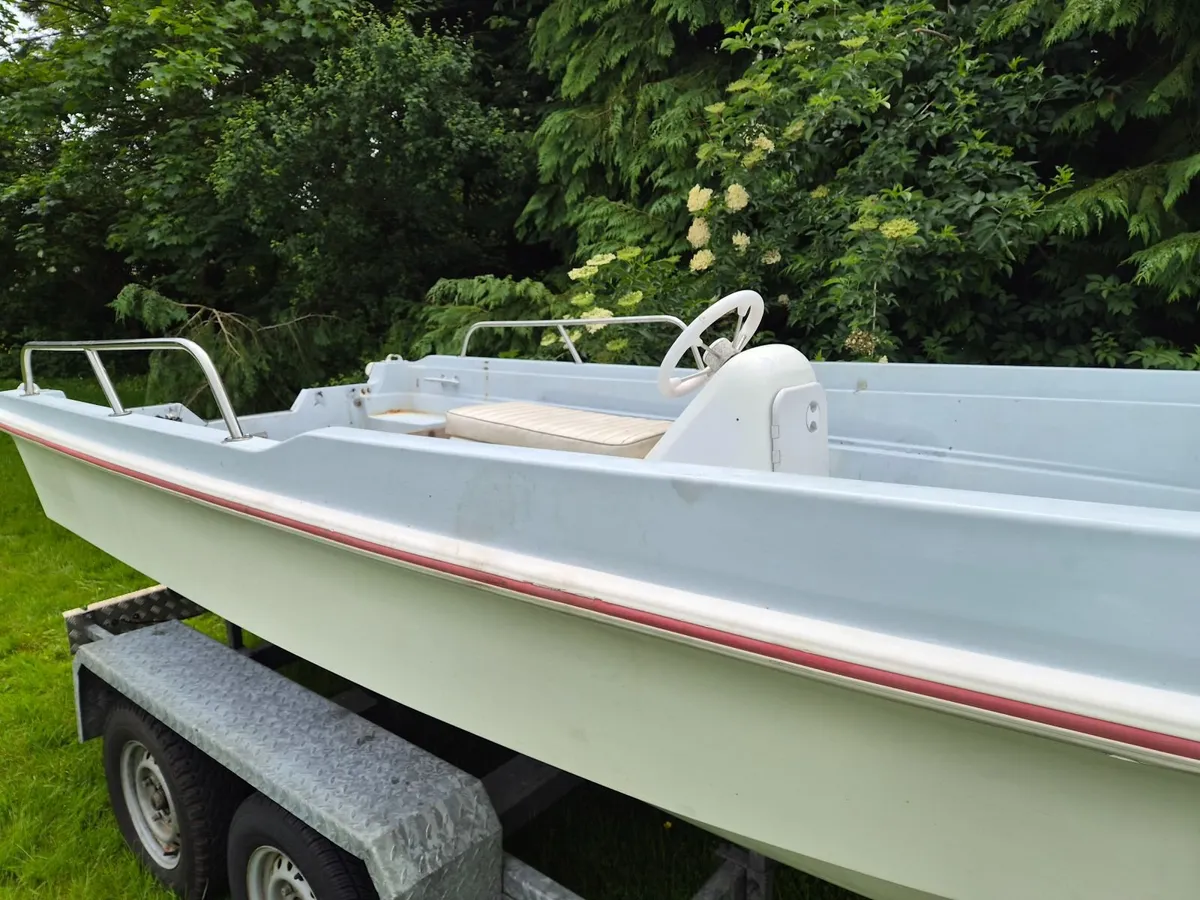 Dell Quay Dory 17 Immaculate Condition - Image 2