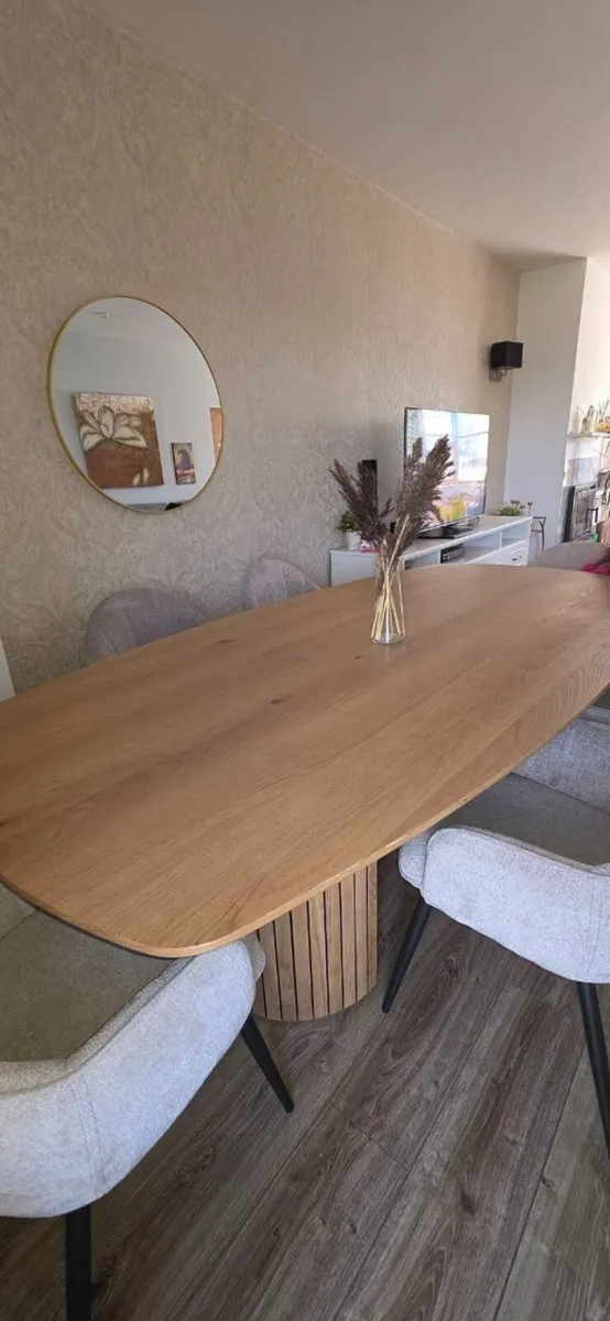 Solid Oak Oval Dining Table 240 x 120cm Like New - Image 3