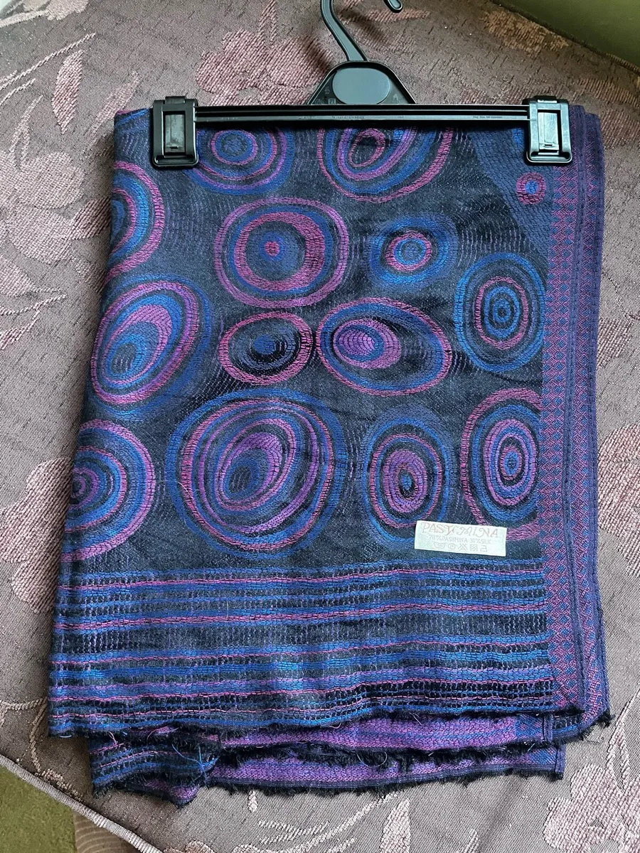 Pashmina & silk scarf /wrap - Image 3