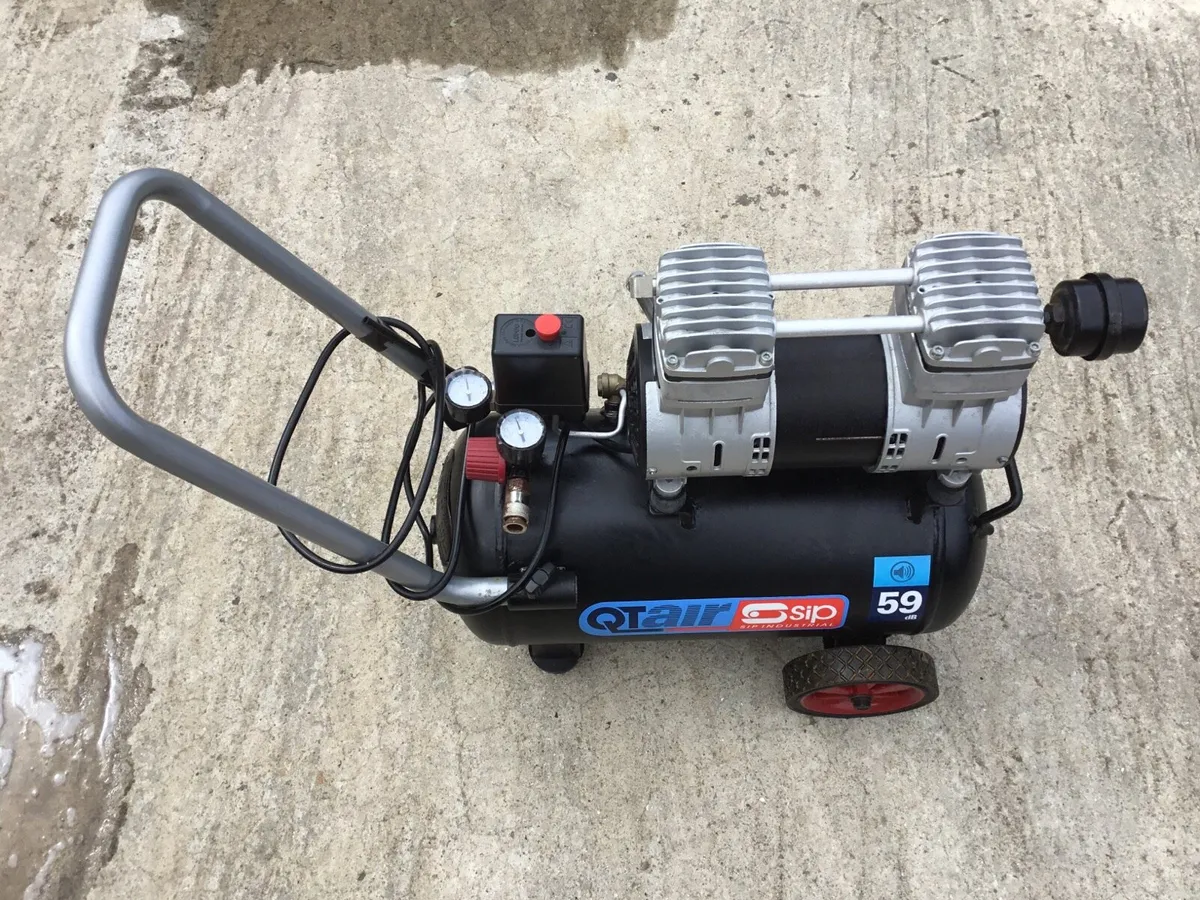 Air compressor - Image 4