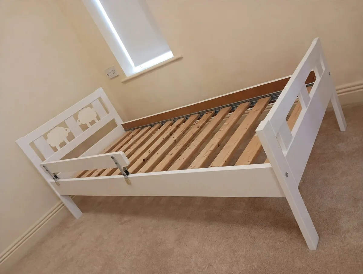 Toddler bed - Image 3
