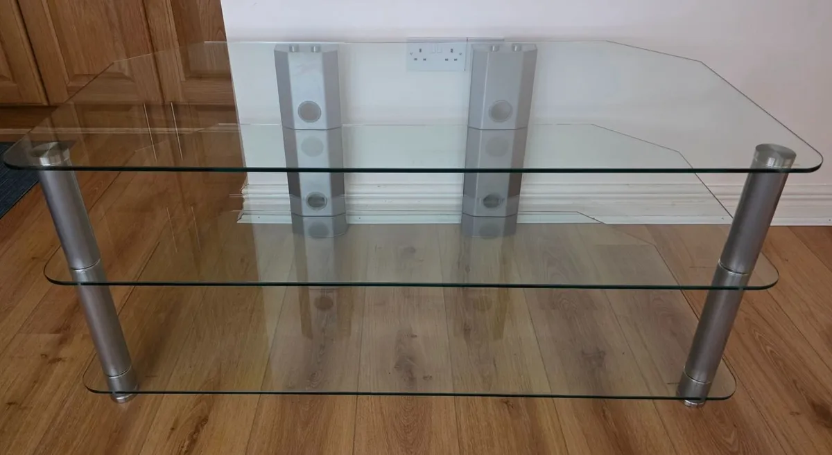 Tv stand