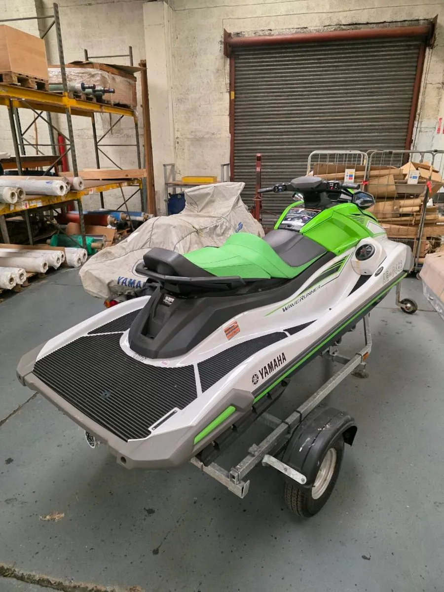 2021 Yamaha VX Deluxe ONLY 48 HOURS - Image 4