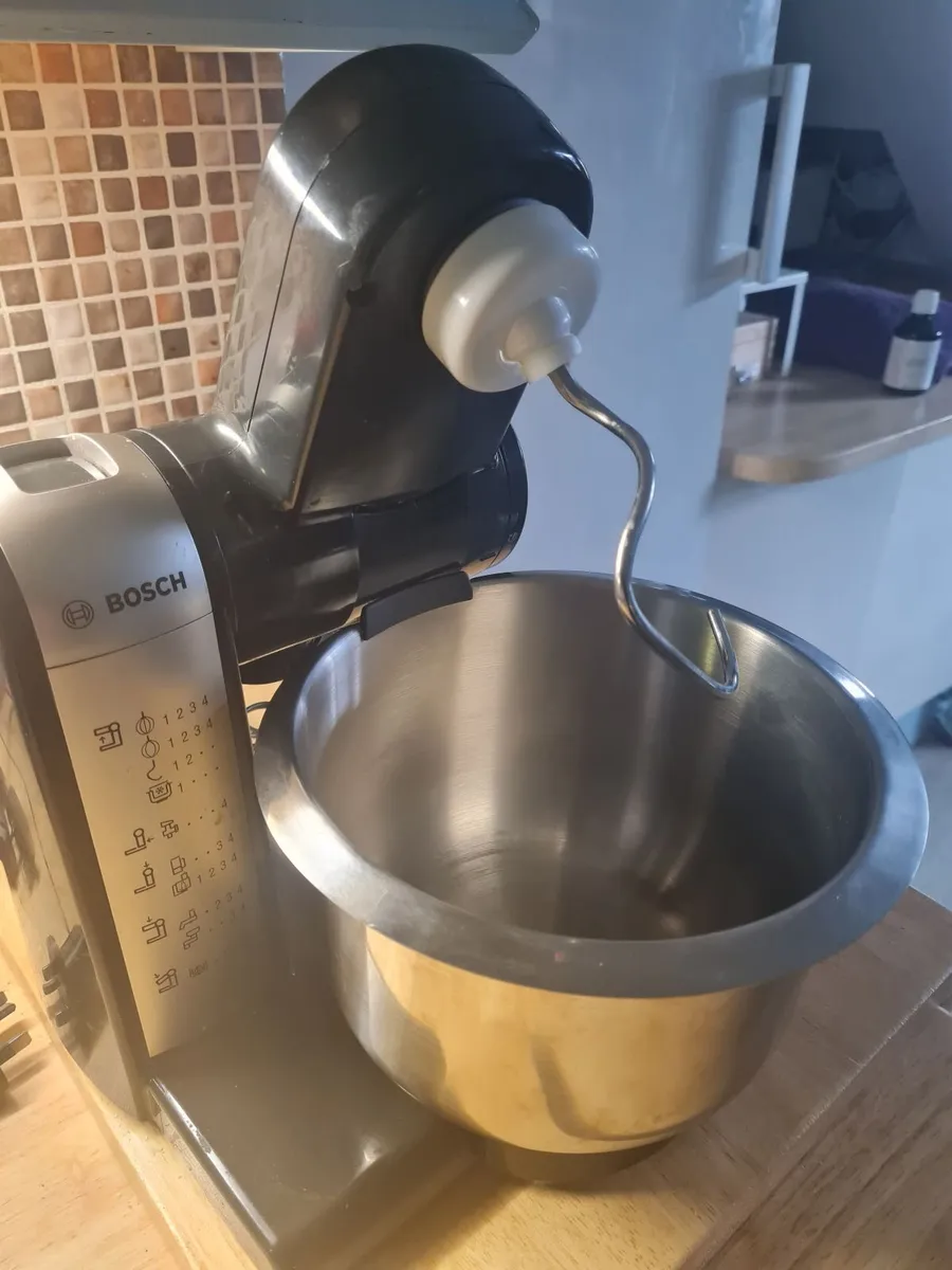 Bosch Stand Mixer - Image 3