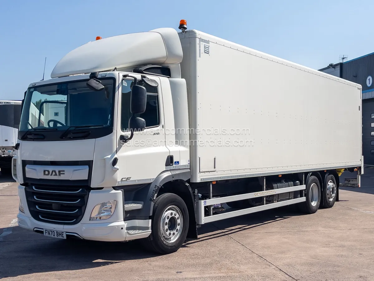 2021 DAF CF 370 BOX TRUCK - Image 3