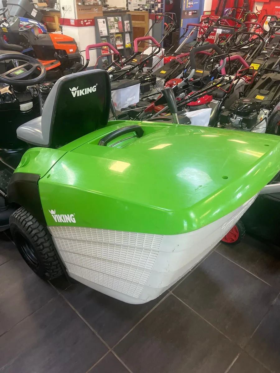 Lawnmowers - Image 4