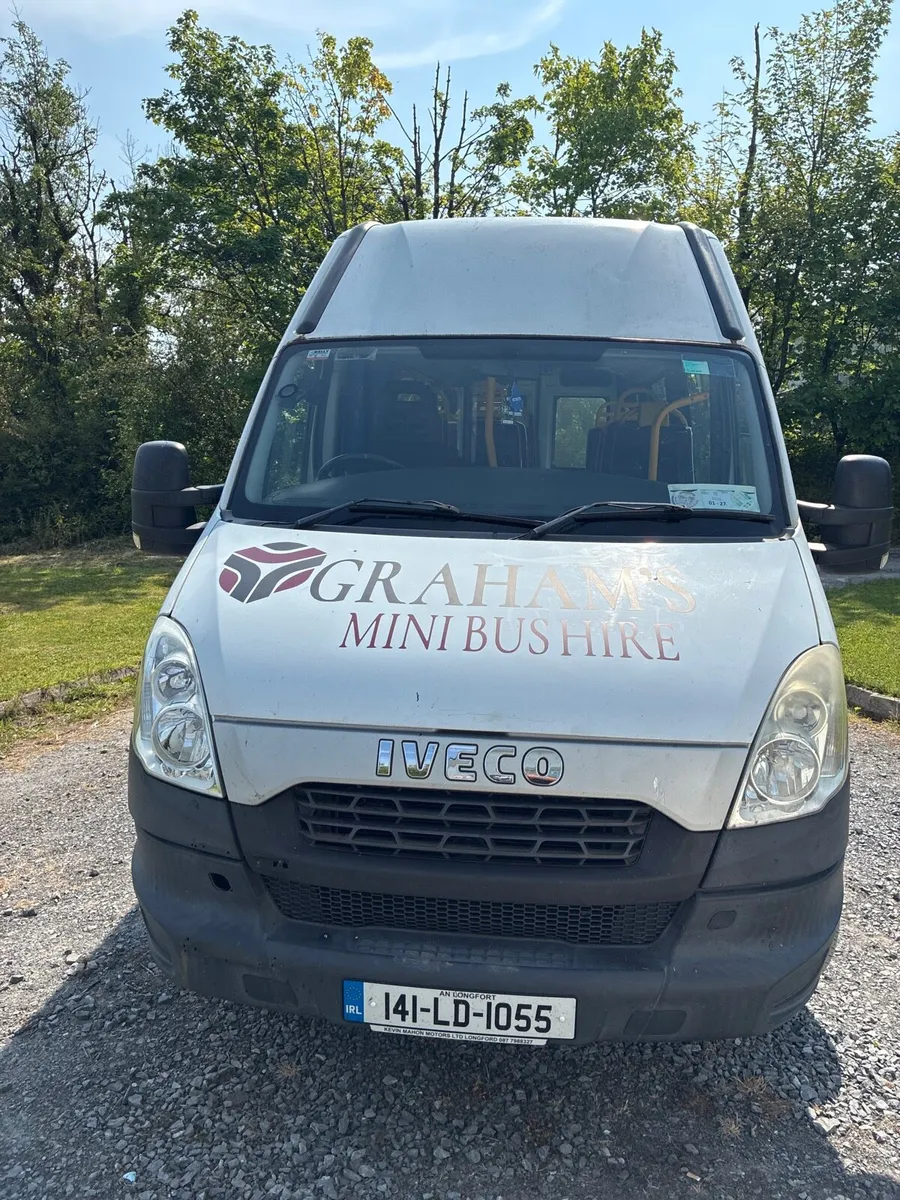 Iveco mini bus - Image 2