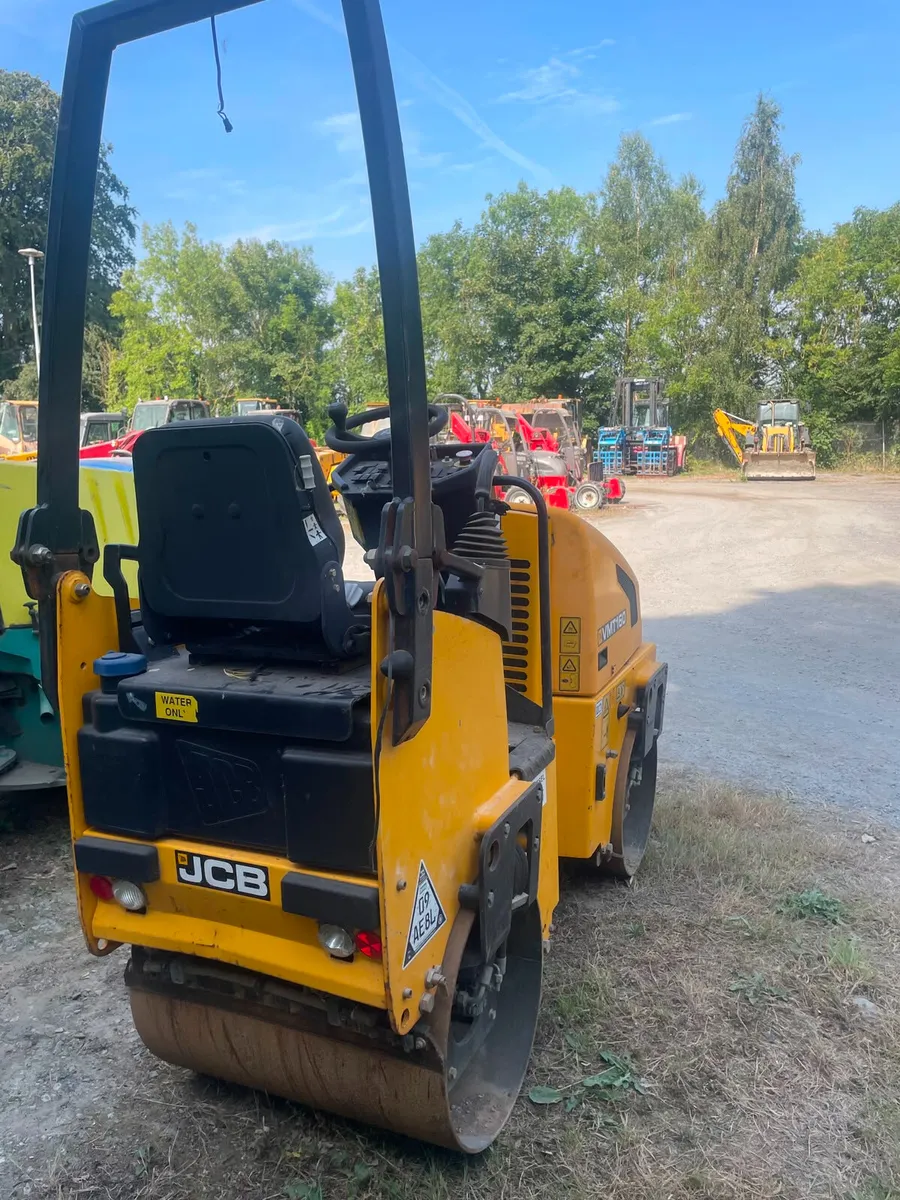 JCB VMT160 Roller - Image 4