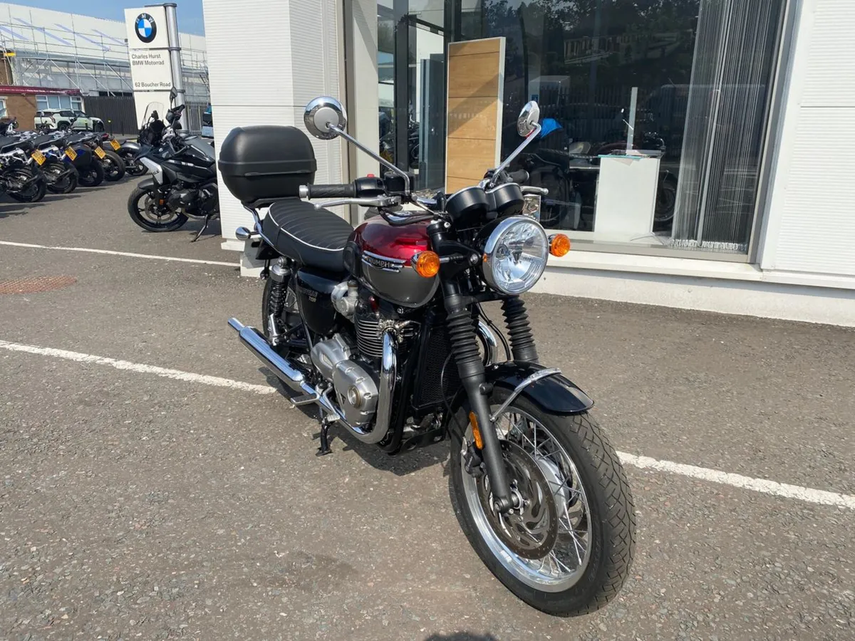 Triumph Bonneville 2021 - Image 3