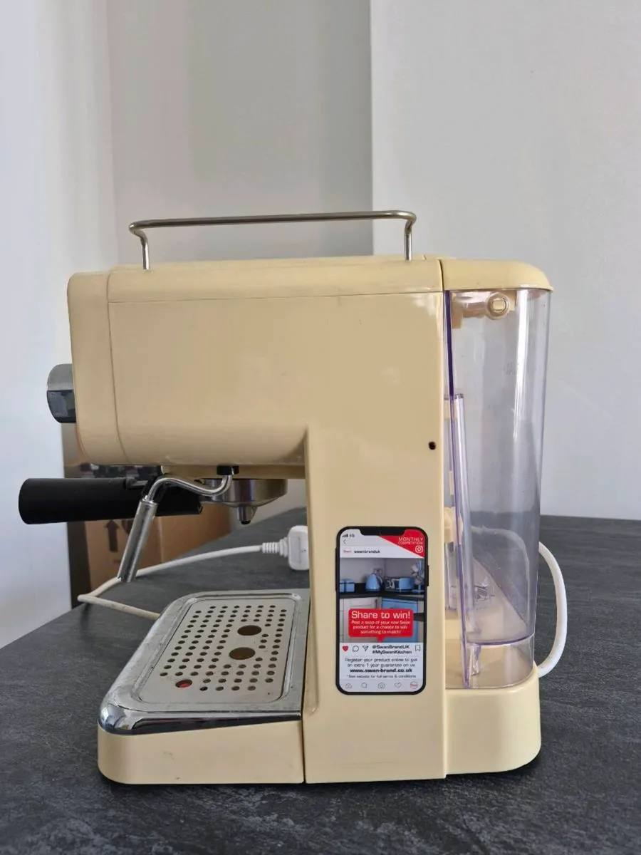 Coffee maker - Image 2