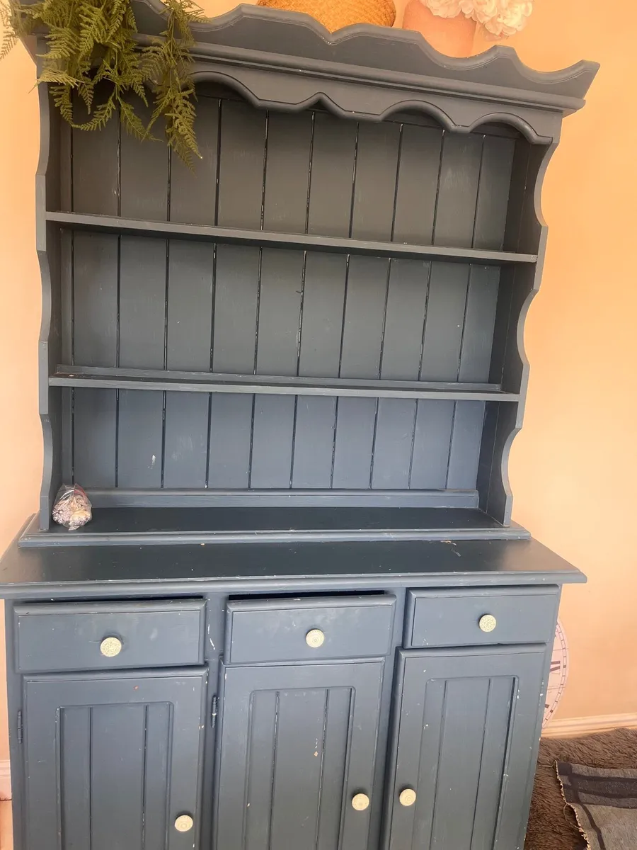 Kitchen dresser - Image 2