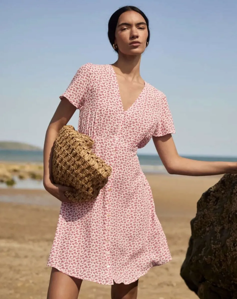 New summer floral tea dress: size 12 - Image 1