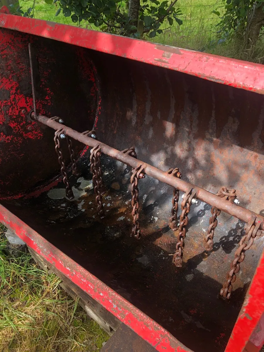 Used Nugent Mini Muck Spreader - Image 1