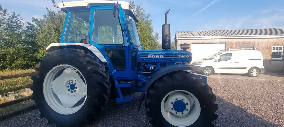 Ford 7610 4x4 1988 - Image 4