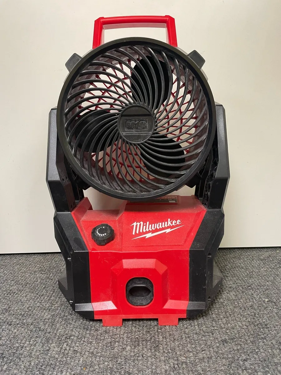 Milwaukee M18 AFG2 Brushless Cordless Fan Baretool - Image 1