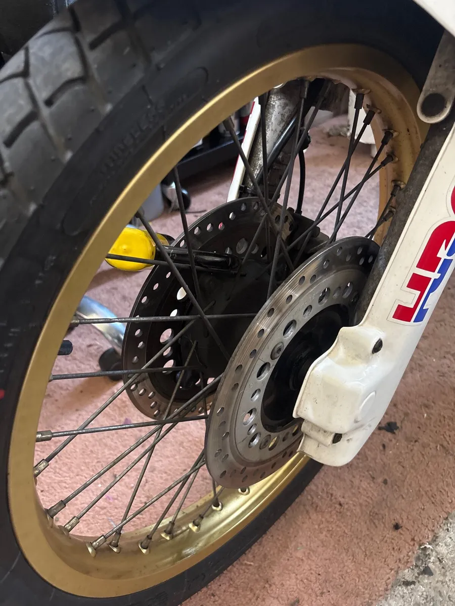 Honda XRV-750  2001 - Image 3