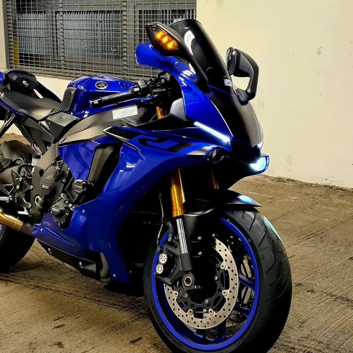 YAMAHA R1 2018 - Image 1