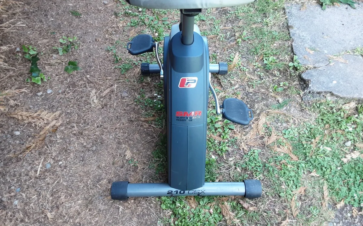EXERCISE BIKE PRO FORM 210 CSX HIGH QUALITY - Image 4