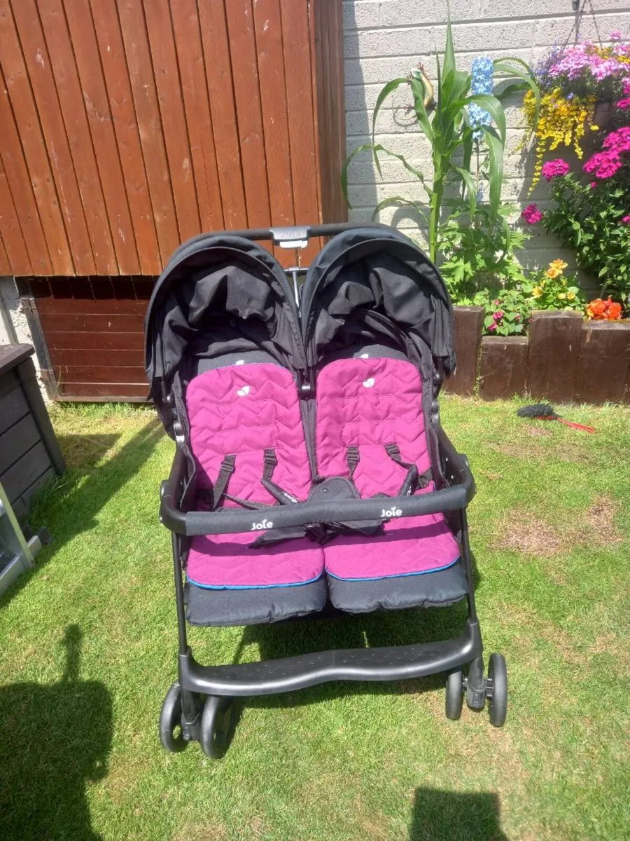 Joie Twin buggy - Image 1